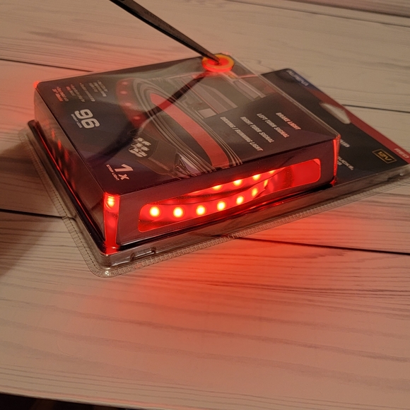 Alpena red tailgate LED strip nwt factory sealed - Picture 3 of 4